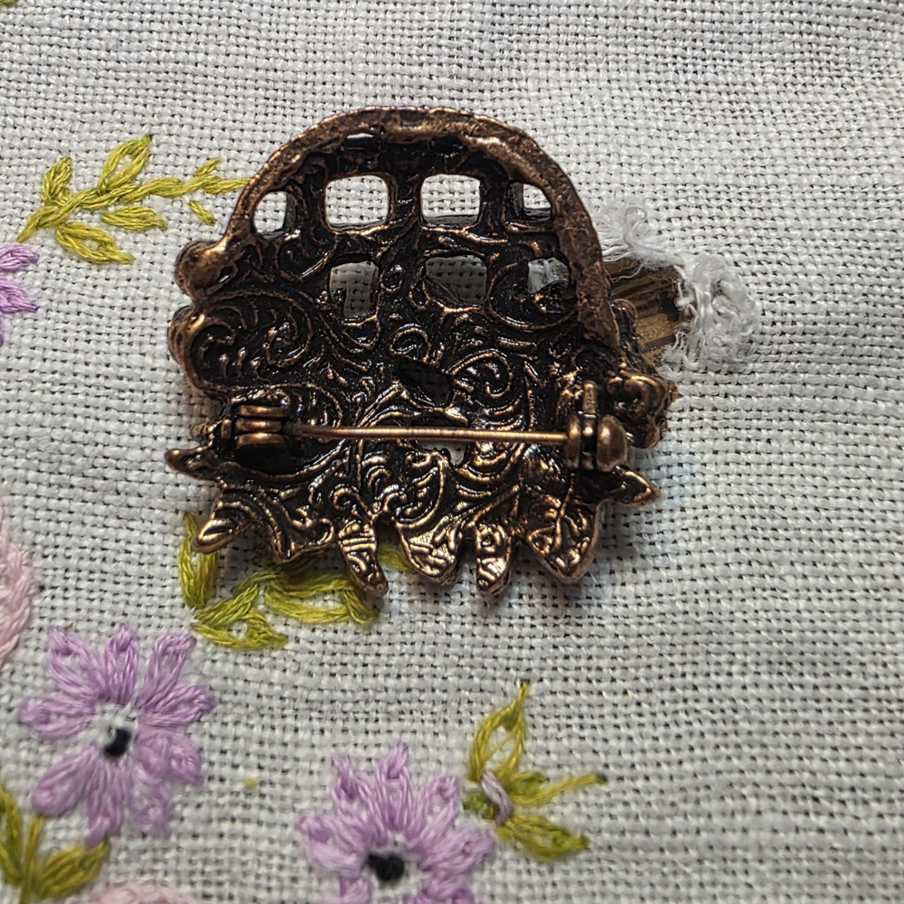 Vintage Floral Basket With Multicolored Rhinestones - Picture 3 of 4